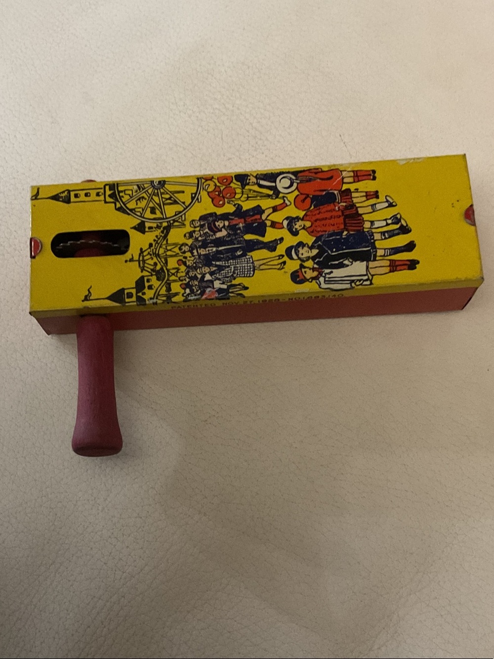 Wooden Clicker Toy in Yellow and Red - Classic Kids Toy